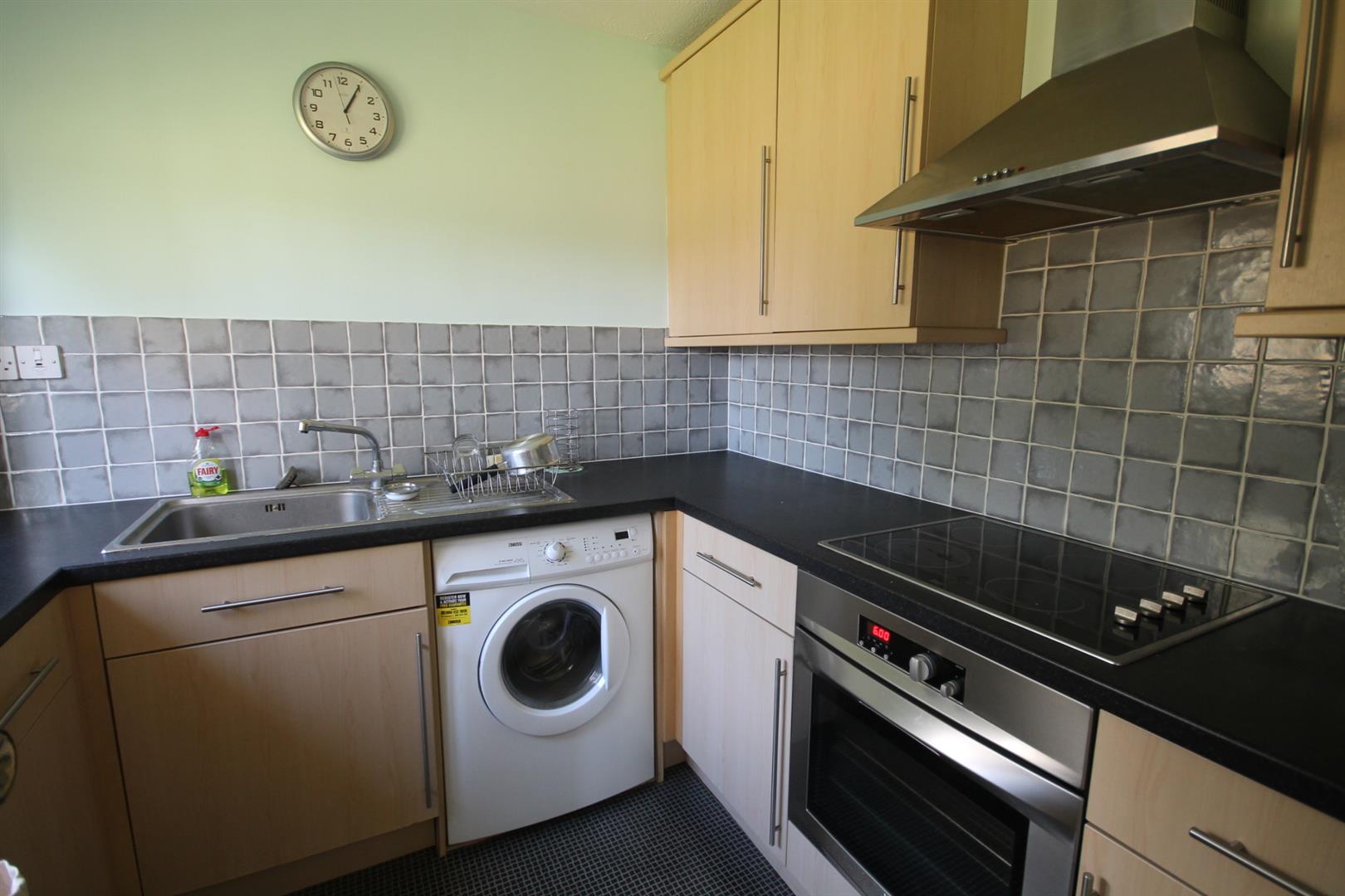 Newbridge Close, Broadbridge Heath, Horsham